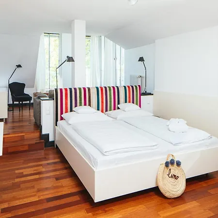 Seehotel Hubertushof 4* フェルデン・アム・ヴェルターゼー