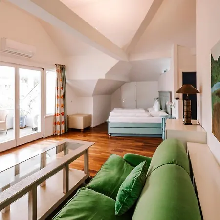 Seehotel Hubertushof Hotel Velden am Wörthersee