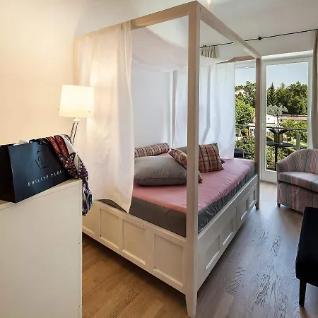 Szálloda Seehotel Hubertushof Velden am Wörthersee