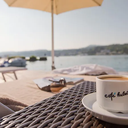 Seehotel Hubertushof Szálloda 4*