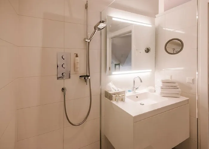 Seehotel Hubertushof Hotel 4*