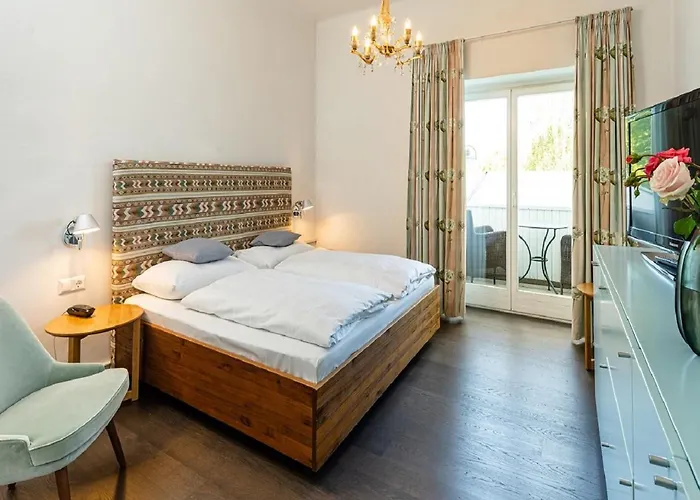 Seehotel Hubertushof Velden am Woerthersee